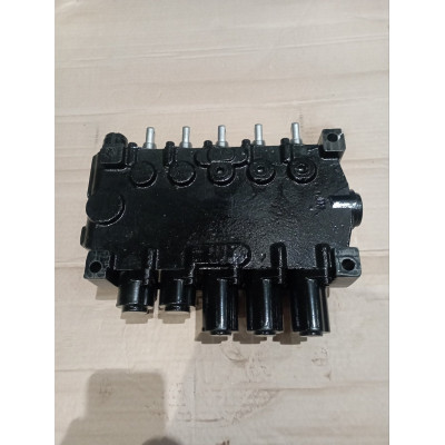 Розподільник гідравліки (мультитандемний клапан) ENEY TB504 TB904